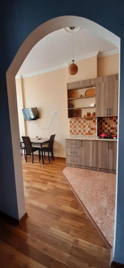 Apartment On Aleksandr Pushkin Street Tbilisi Exterior foto